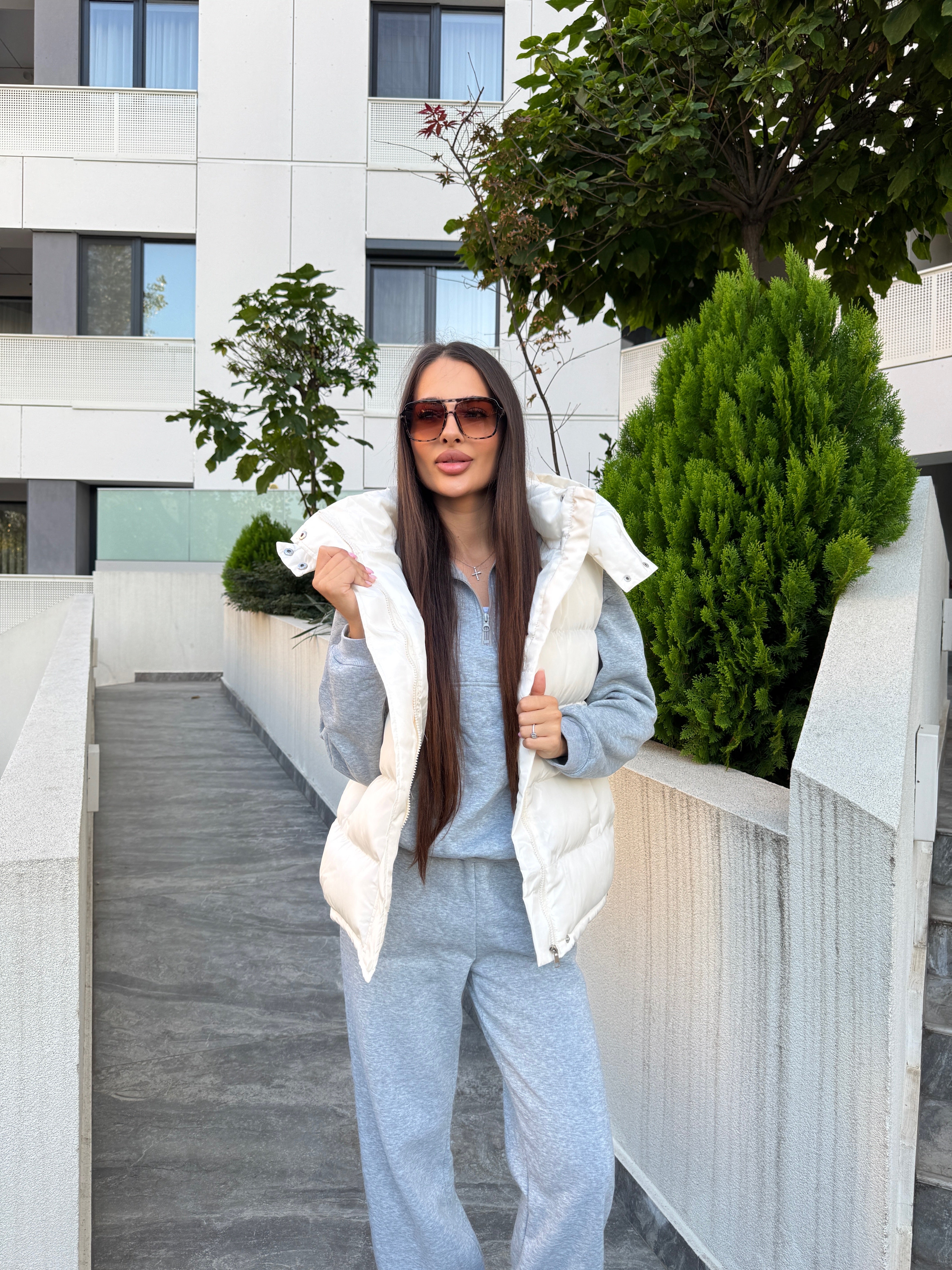 Vesta Puffy Oversized Alba