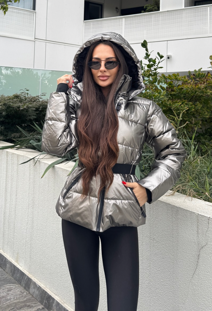 Jacheta Gavros Matlasata Gri Metalizat Cu Centura Detasabila