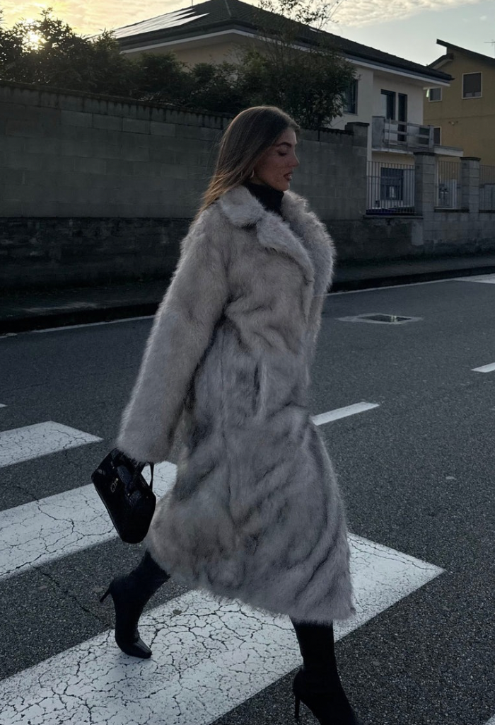 Palton Luxury Icon Blana Eco Premium