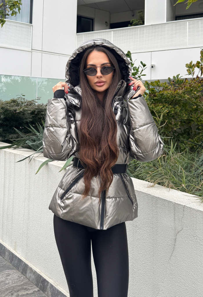 Jacheta Gavros Matlasata Gri Metalizat Cu Centura Detasabila